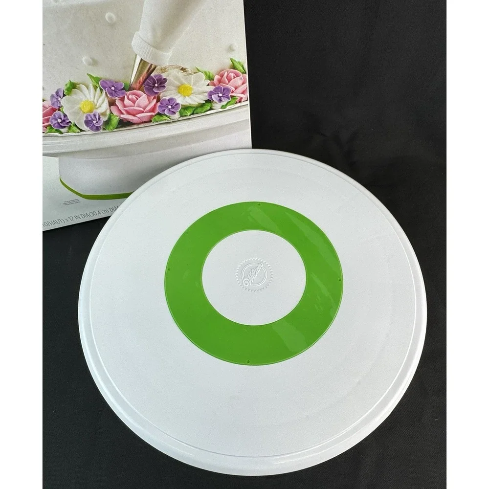 Wilton Trim-N-Turn Ultra Cake Turntable Lazy Susan Cake Decorating Stand Locks